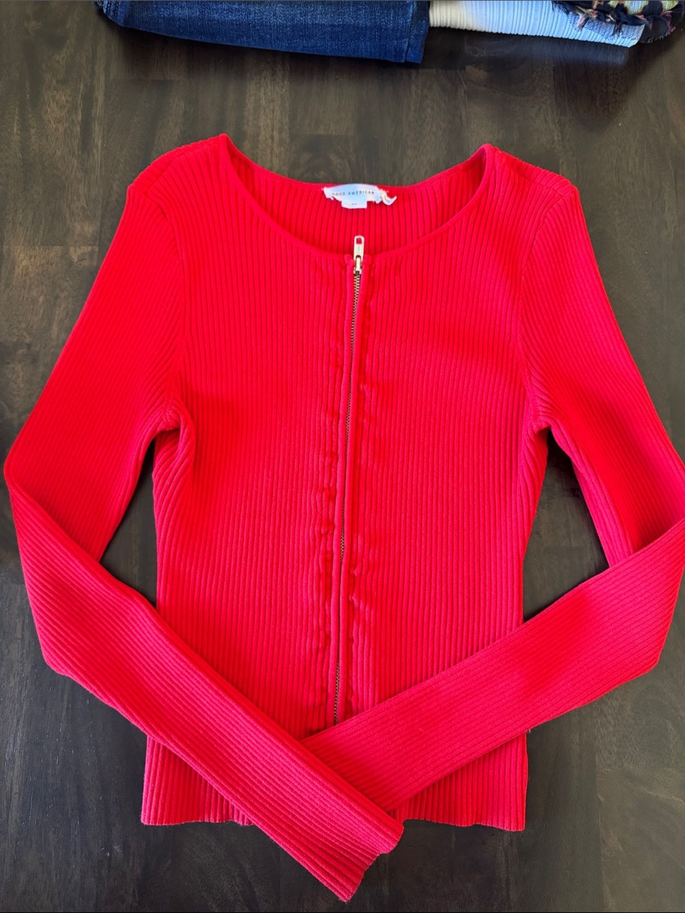 Good American Red Ribbed Zip-Front Long Sleeve Top
